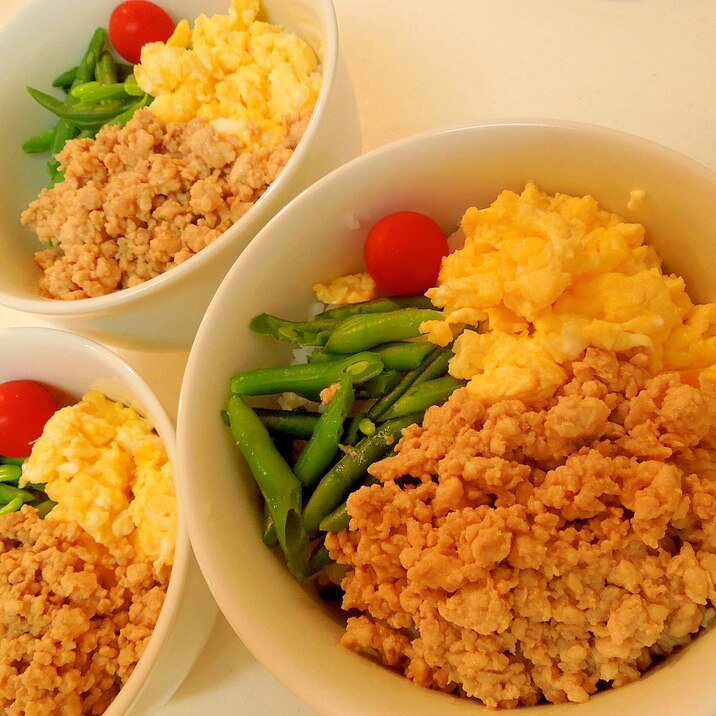 旨味たっぷり 鶏そぼろ丼 レシピ 作り方 By ミルク白うさぎ 楽天レシピ 旨味たっぷり 鶏そぼろ丼 レシピ 作り方 By ミルク白うさぎ 楽天レシピ